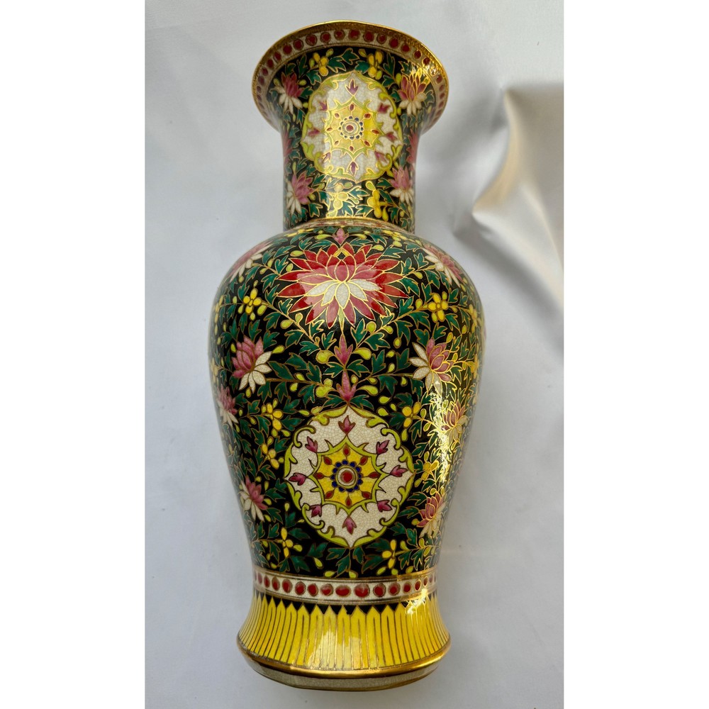 Thai Benjarong Vase